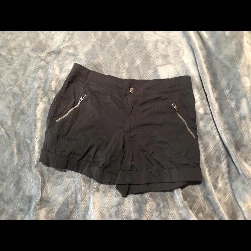 Black Khaki Shorts with Zipper Pockets